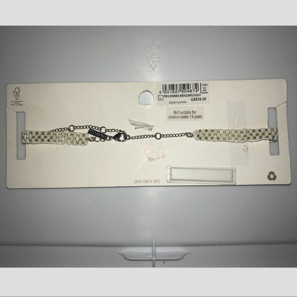 Freedom Collection Choker - Picture 2 of 2